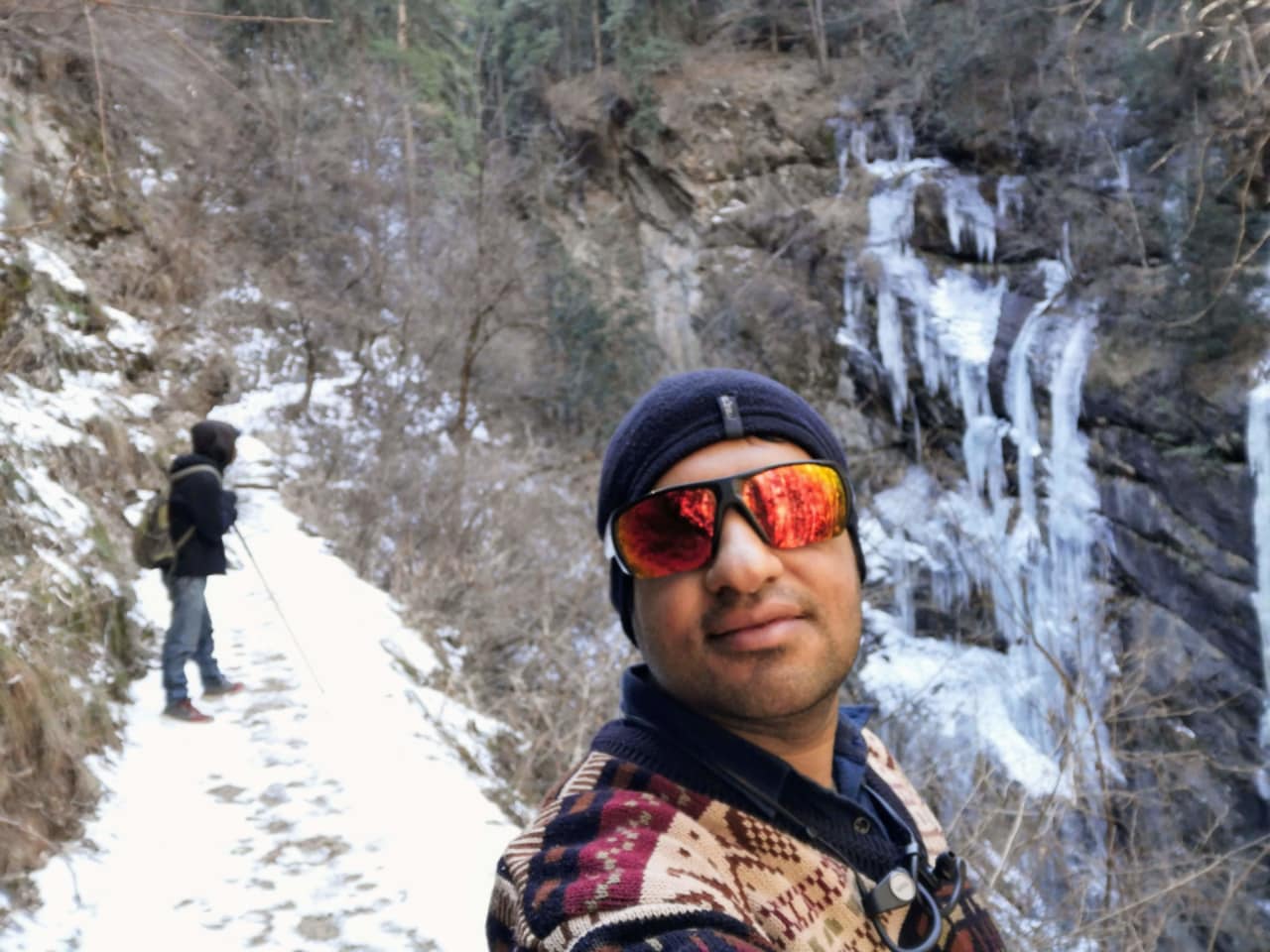 Kheer Ganga trek route in winter